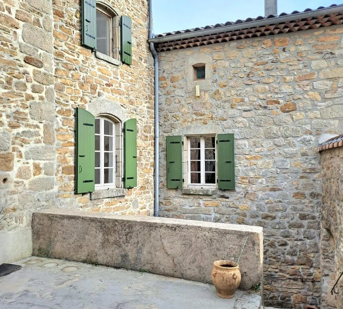Villa La Magnanerie Du Berguier à Laurac-en-Vivarais Hébergement de vacances